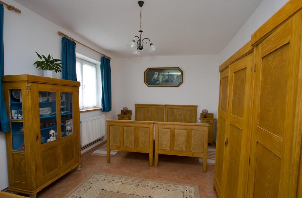 Pension Otevek Trhove Sviny Ruang foto