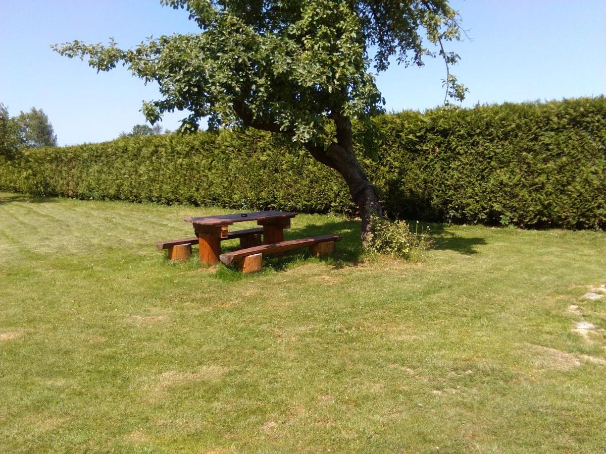 Pension Otevek Trhove Sviny Bagian luar foto